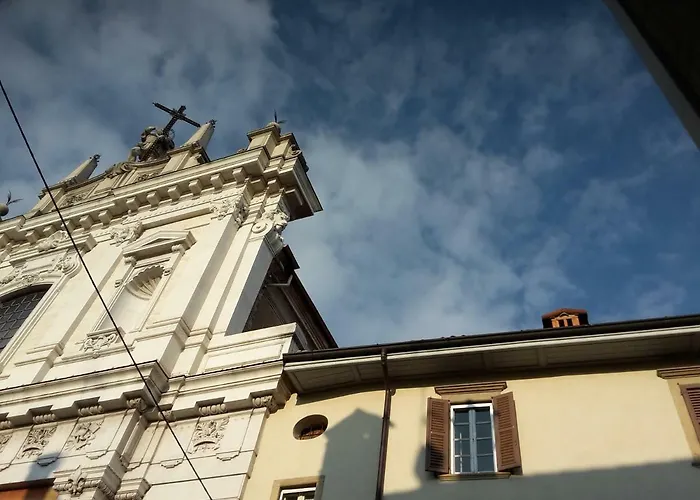 Art Gallery アパート ベルガモ