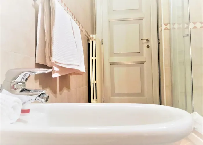 アパート Art Gallery